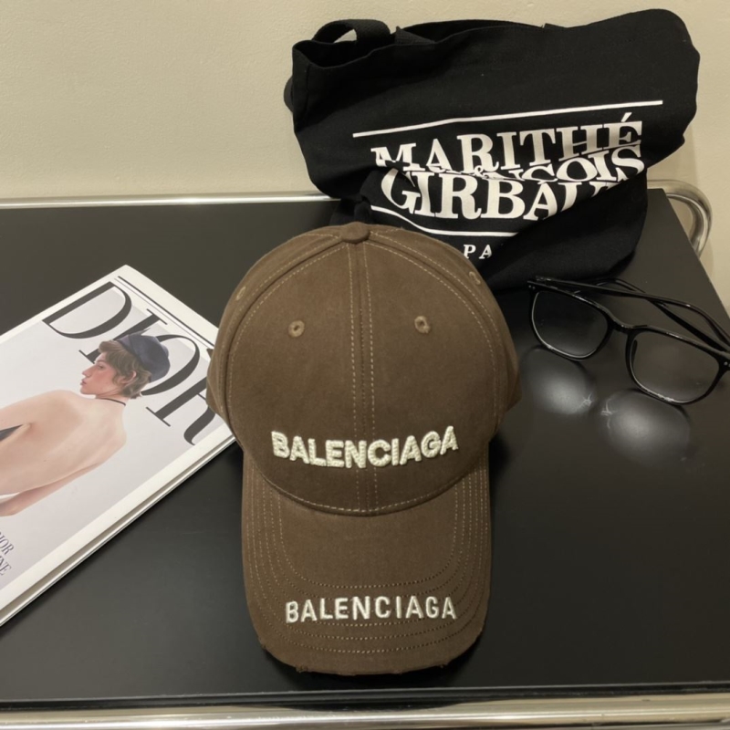 BALENCIAGA